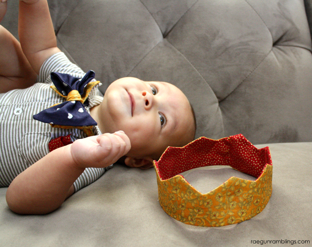 Baby to adult free 15 minute crown pattern and tutorial - Rae Gun Ramblings